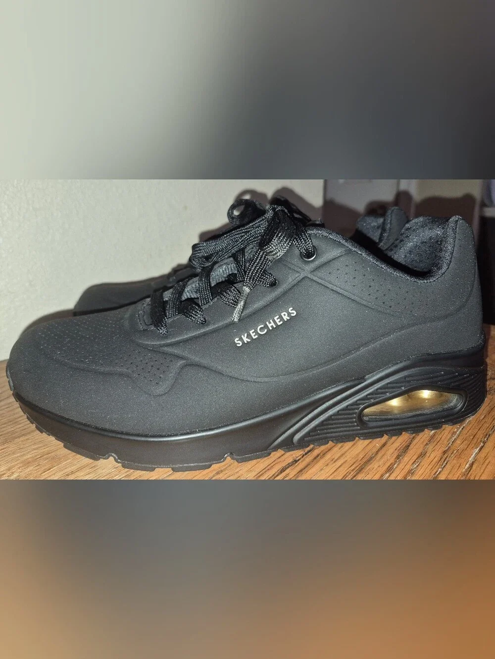 Women's Skechers Street Uno Stand on Air Sneaker Size 11